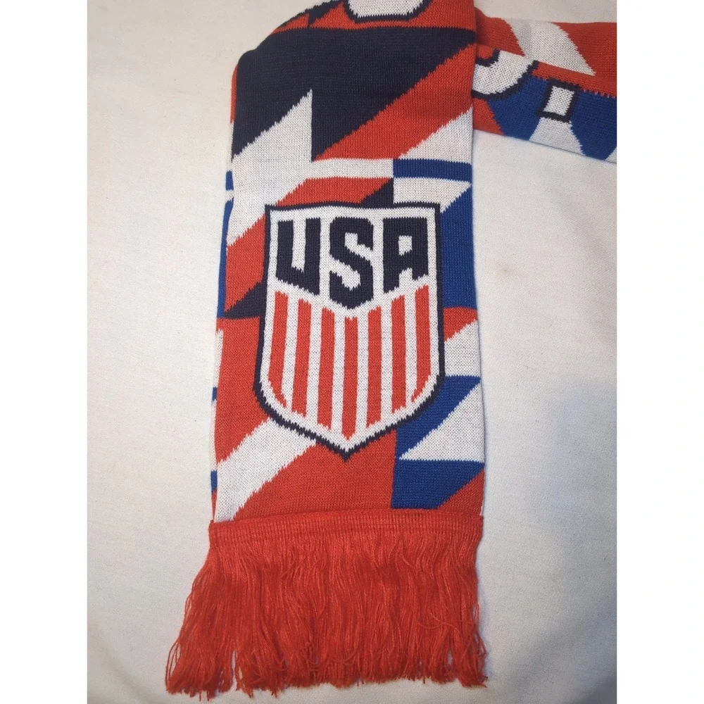 USA U.S Soccer Futbol Scarf FIFA World Cup Icon Sports Official Merch